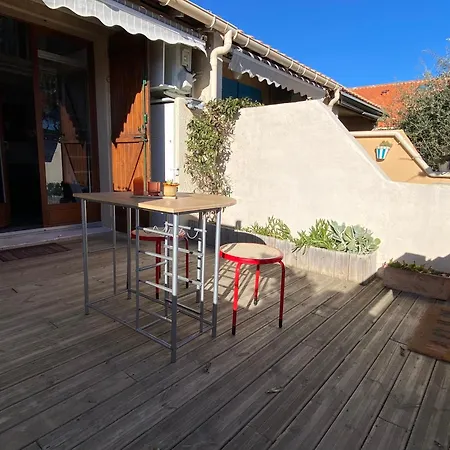 Charmante Avec Mezzanine, Climatisation, Wifi, Animaux Admis, Parking Securise - Fr-1-798-50 * Leucate